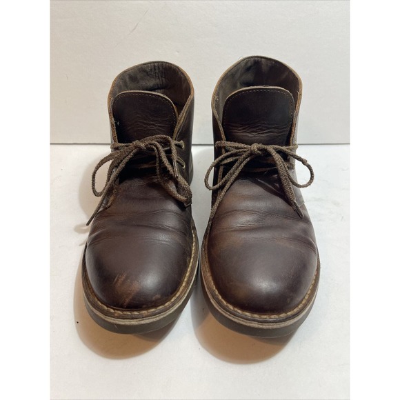 CLARKS Men’s Size 8 Brown Leather Chukka Boots